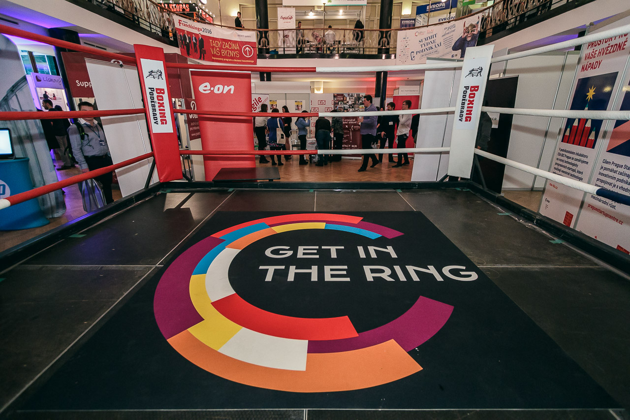 Koberce a rohože s vlastním logem nebo potiskem